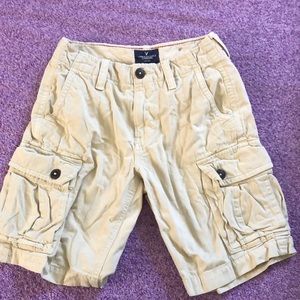 Boys American eagle cargo shorts size 26